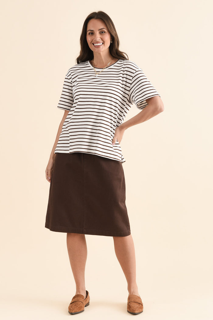 Relax Chocolate Stripe Cotton Tee,Full Body,Brunette model,alt text|model:MJ