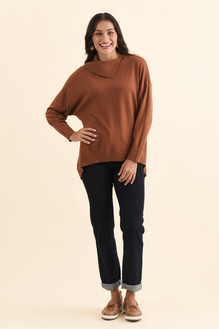 Renfrey Chocolate Knit Jumper,Brunette model,alt text|model:Brontie