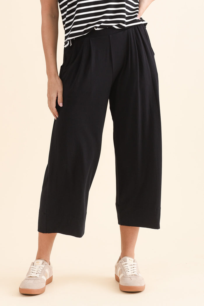 Rhodes Black Bamboo Wide Leg Pants,Front,Brunette model,alt text|model:MJ