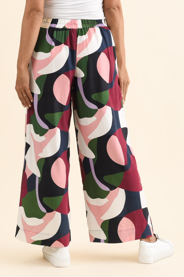 Ronja Red Abstract Pocket Pants,Back,Brunette model,alt text|model:Cara
