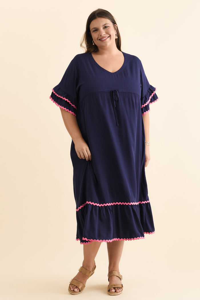 Rosemarie Navy Contrast Frill Dress,Brunette model,plus-size,curve-dresses,plus-size-sleeved-dresses,plus-size-midi-dresses,plus-size-evening-dresses,plus-size-wedding-guest-dresses,plus-size-cocktail-dresses,plus-size-formal-dresses,plus-size-mother-of-the-bride-dresses,plus-size-race-day-dresses,plus-size-summer-dresses,alt text|model:Gabby