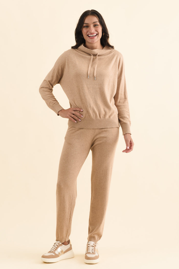 Rowan Cream Cotton Cashmere Knit Pants,Brunette model,alt text|model:Brontie