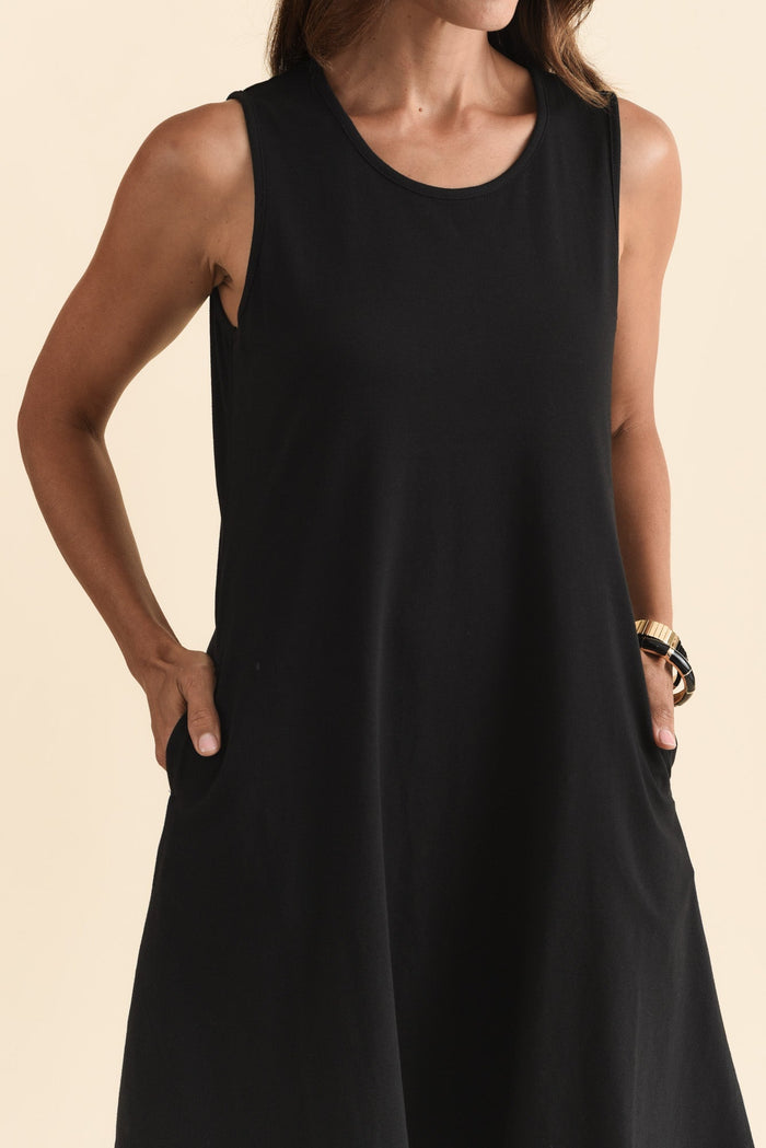 Roxanne Black Swing Dress,Brunette model,alt text|model:Cara