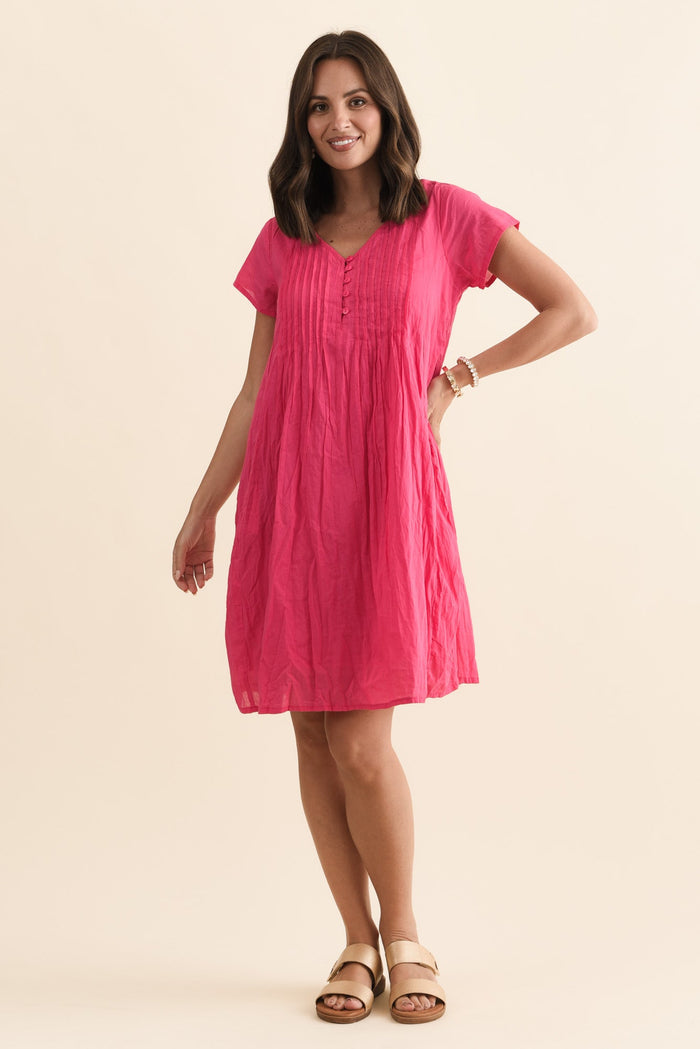 Sabina Fuchsia Crinkle Cotton Dress,Brunette model,alt text|model:MJ