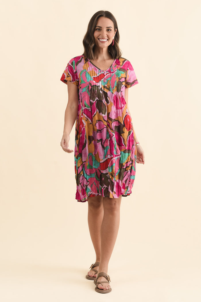 Sabina Fuchsia Garden Crinkle Cotton Dress,Brunette model,alt text|model:MJ