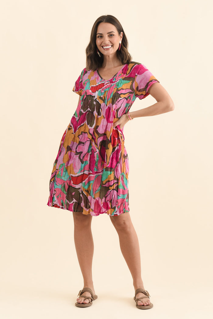 Sabina Fuchsia Garden Crinkle Cotton Dress,Brunette model,alt text|model:MJ