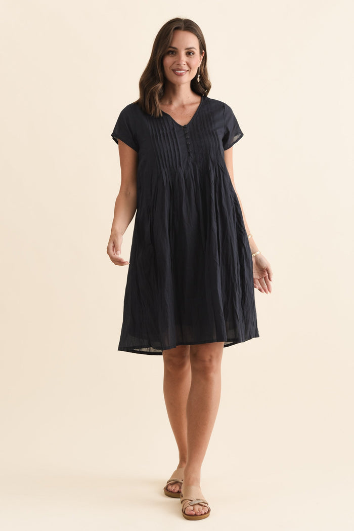 Sabina Navy Crinkle Cotton Dress,Brunette model,alt text|model:MJ
