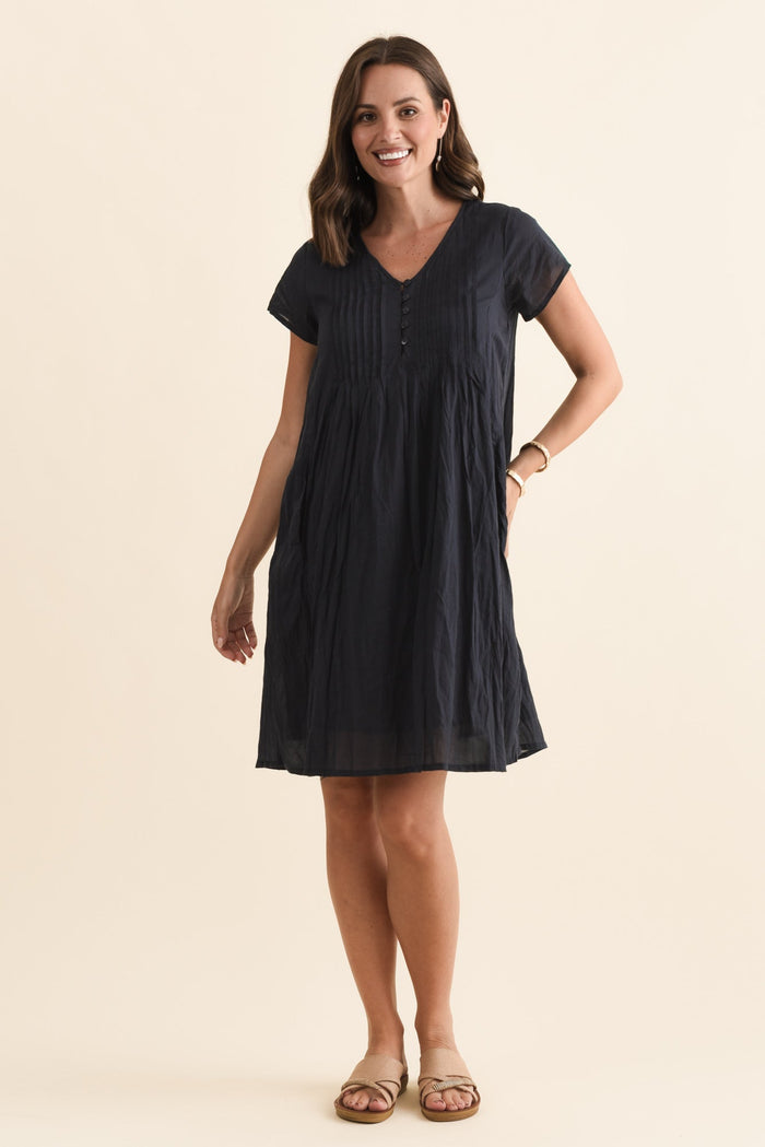 Sabina Navy Crinkle Cotton Dress,Brunette model,alt text|model:MJ