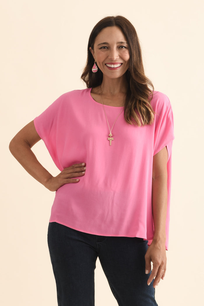 Sali Pink Drape Top,Brunette model,alt text|model:Cara