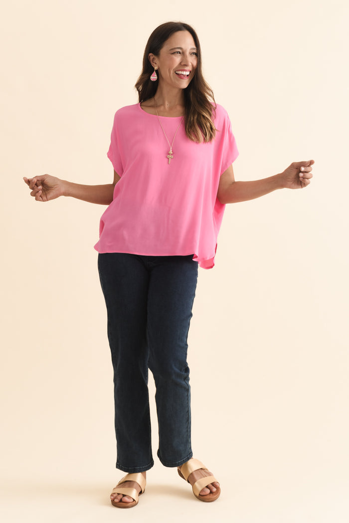 Sali Pink Drape Top,Brunette model,alt text|model:Cara