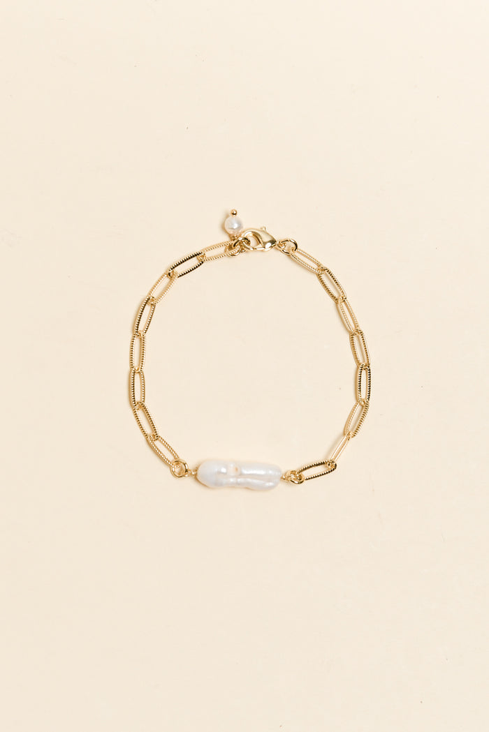 Sallie Gold Pearl Bracelet