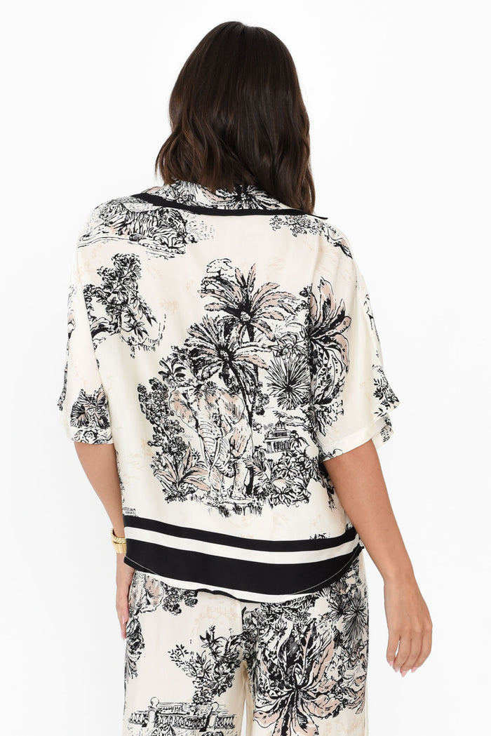 Sharon Natural Jungle Collared Shirt,Brunette model,alt text|model:MJ