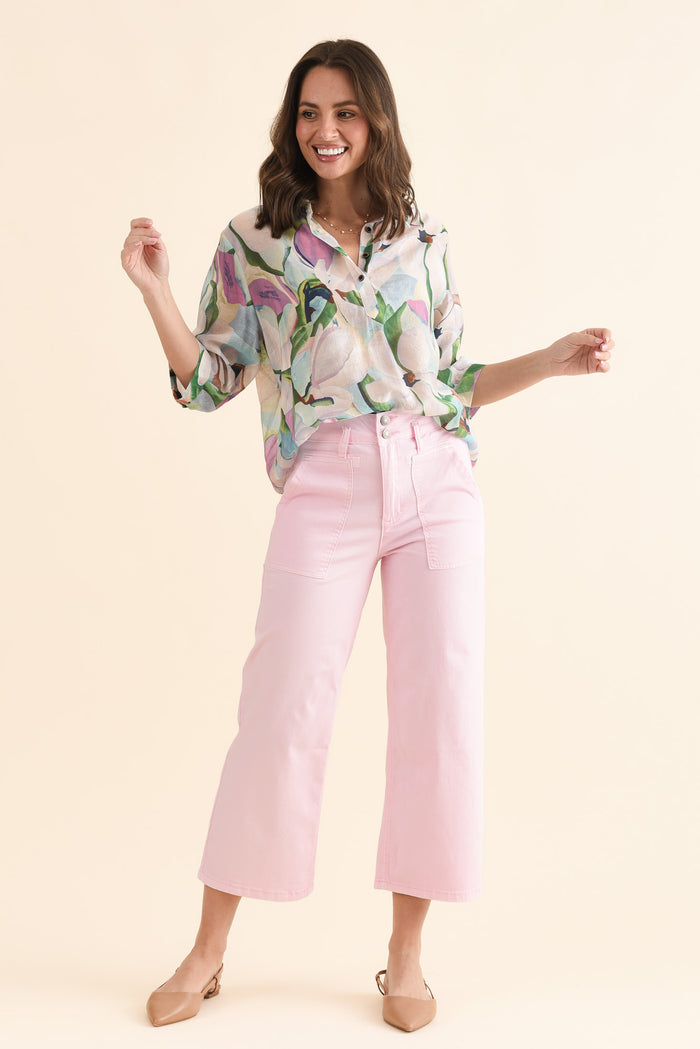 Sheridan Pink Cropped Jeans,Full Body,Brunette model,alt text|model:MJ