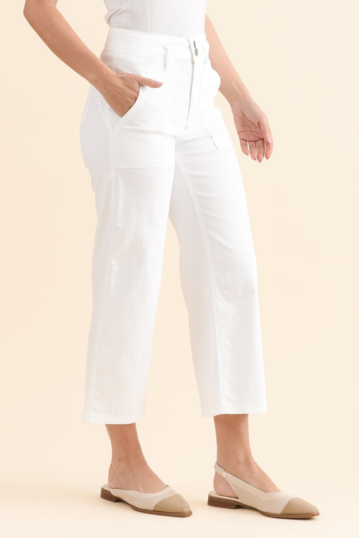 Sheridan White Cropped Jeans,Side,Brunette model,alt text|model:MJ