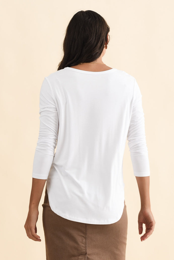 Sia White Bamboo V Neck Top,Brunette model,alt text|model:Brontie