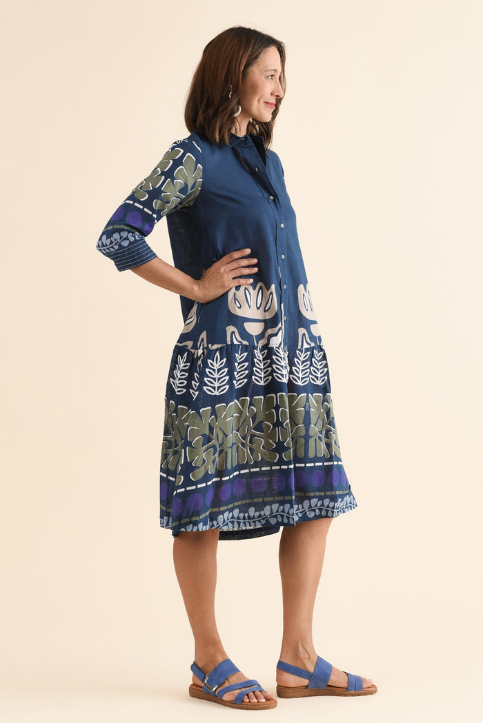 Sigrid Navy Motif Organic Cotton Tie Dress,Side,Brunette model,alt text|model:Cara
