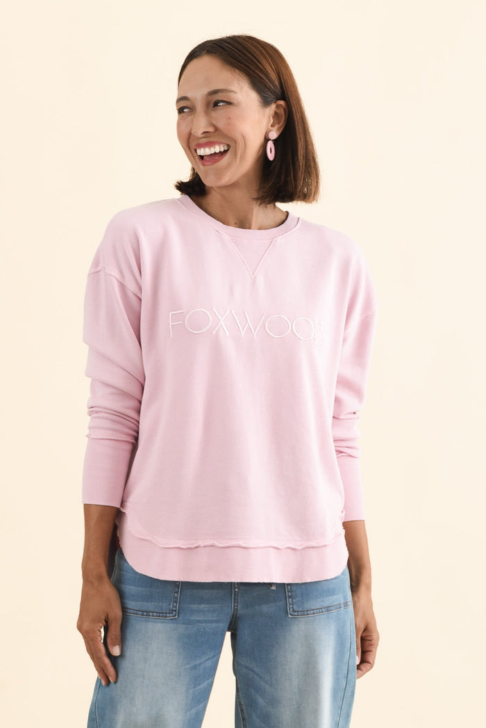 Simplified Blush Cotton Crewneck Sweatshirt,Brunette model,alt text|model:Cara