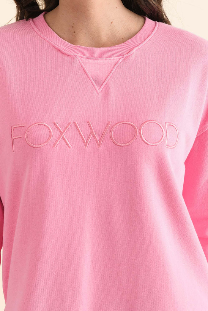 Simplified Candy Pink Cotton Crewneck Sweatshirt,Detail,Brunette model,alt text|model:MJ