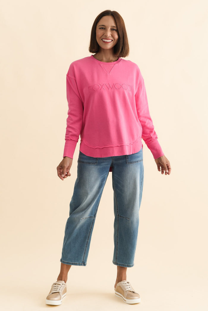 Simplified Pink Cotton Crewneck Sweatshirt,Brunette model,alt text|model:Cara