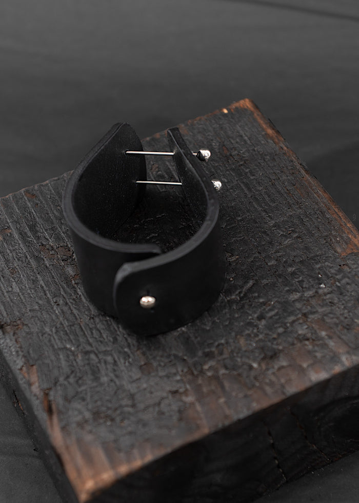 SKIN MACHINE THRU SKIN 2 CUFF