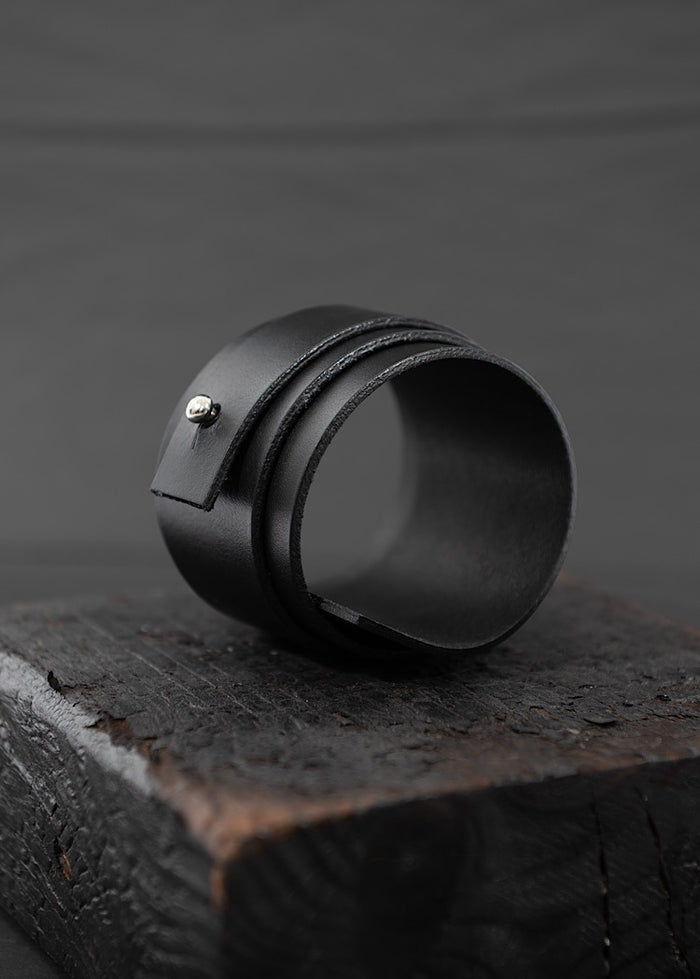 SKIN MACHINE URBAN CUFF