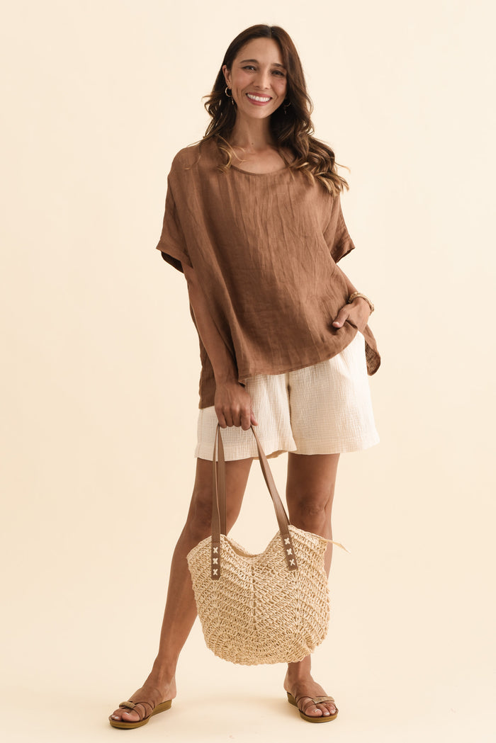 Spencer Cream Cotton Cheesecloth Shorts,Brunette model,alt text|model:Cara