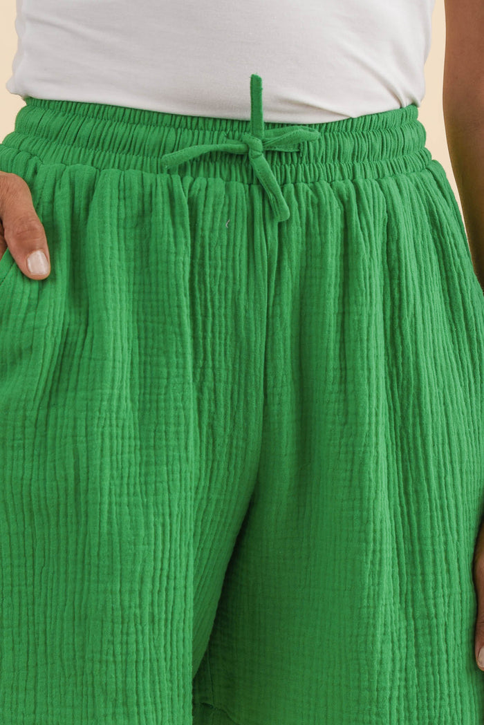 Spencer Green Cotton Cheesecloth Shorts,Brunette model,alt text|model:Cara