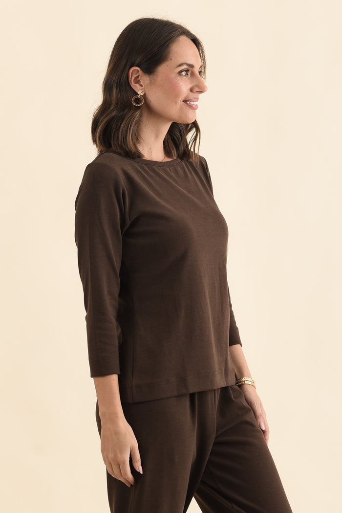 SuedeLuxe Chocolate 3/4 Sleeve Top,Brunette model,alt text|model:MJ