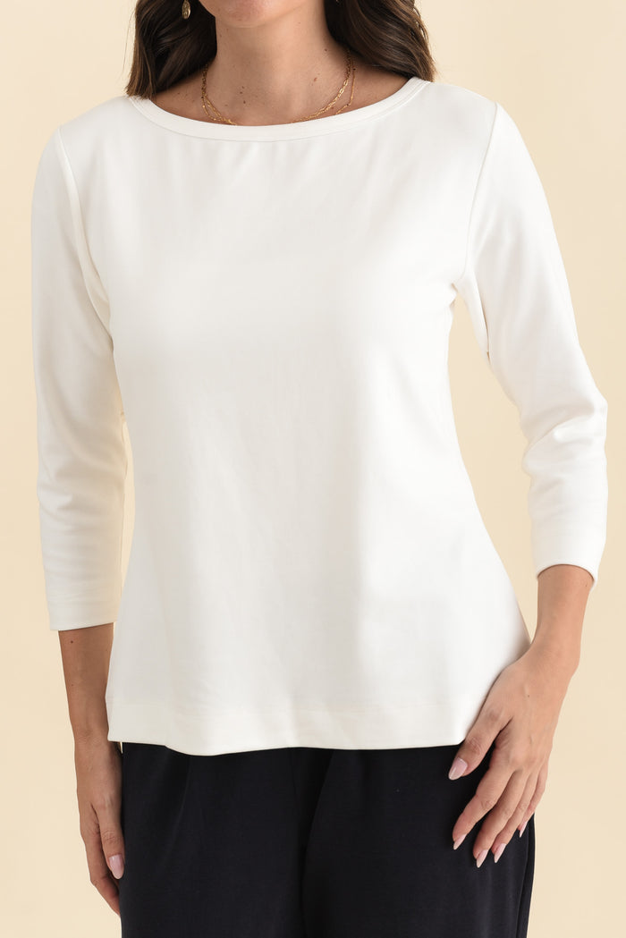 SuedeLuxe White 3/4 Sleeve Top,Brunette model,alt text|model:MJ