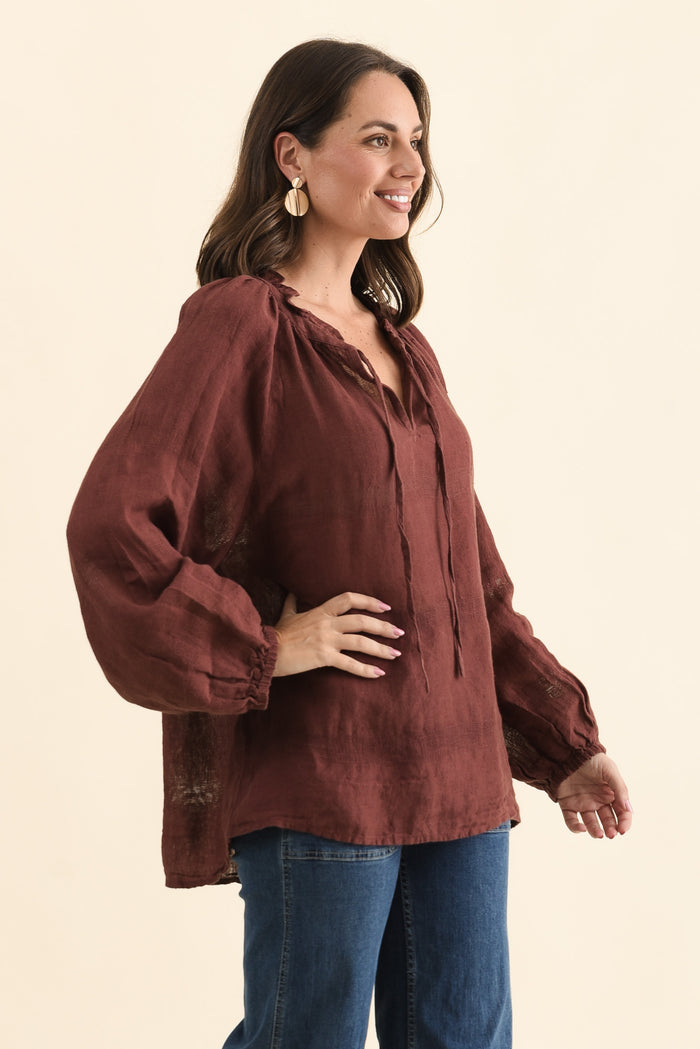 Sussana Burgundy Linen Tie Top,Side,Brunette model,alt text|model:MJ