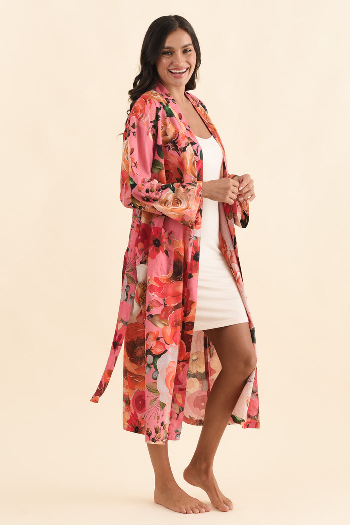 Taji Pink Rose Cotton Kimono,Brunette model,alt text|model:Brontie