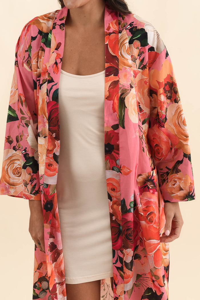 Taji Pink Rose Cotton Kimono,Brunette model,alt text|model:Brontie