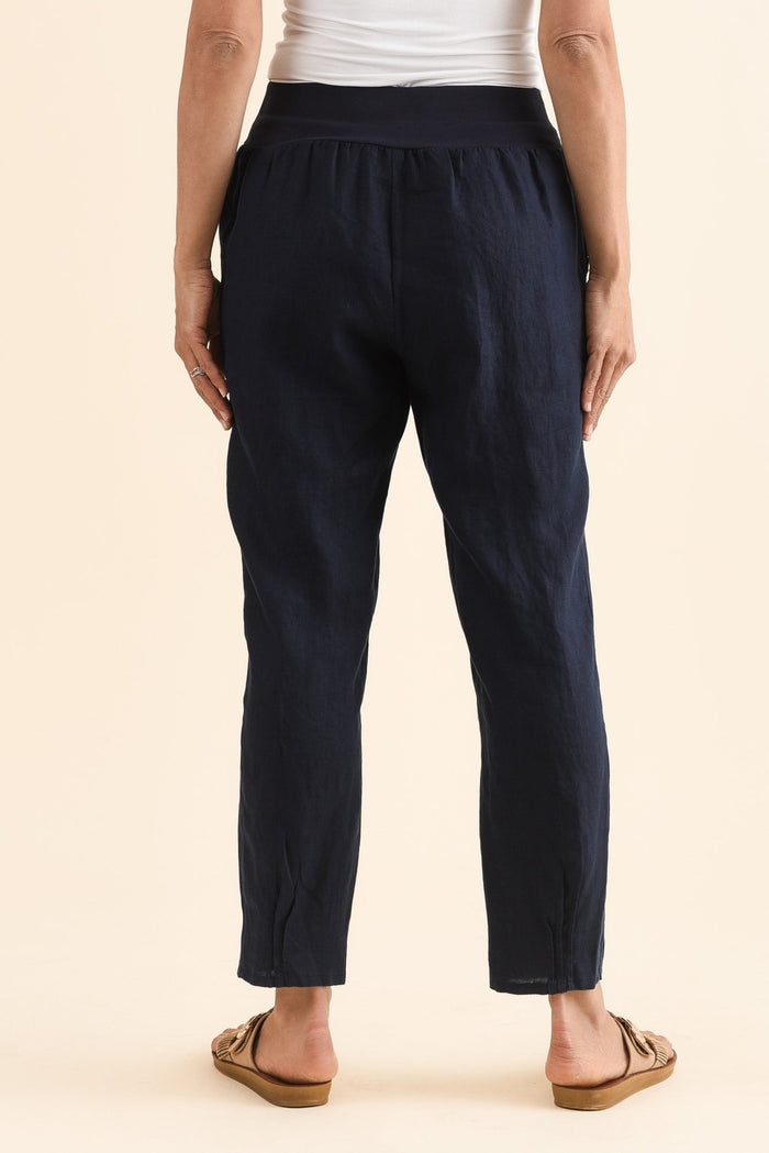 Tatum Navy Linen Pants,Back,Brunette model,alt text|model:Cara