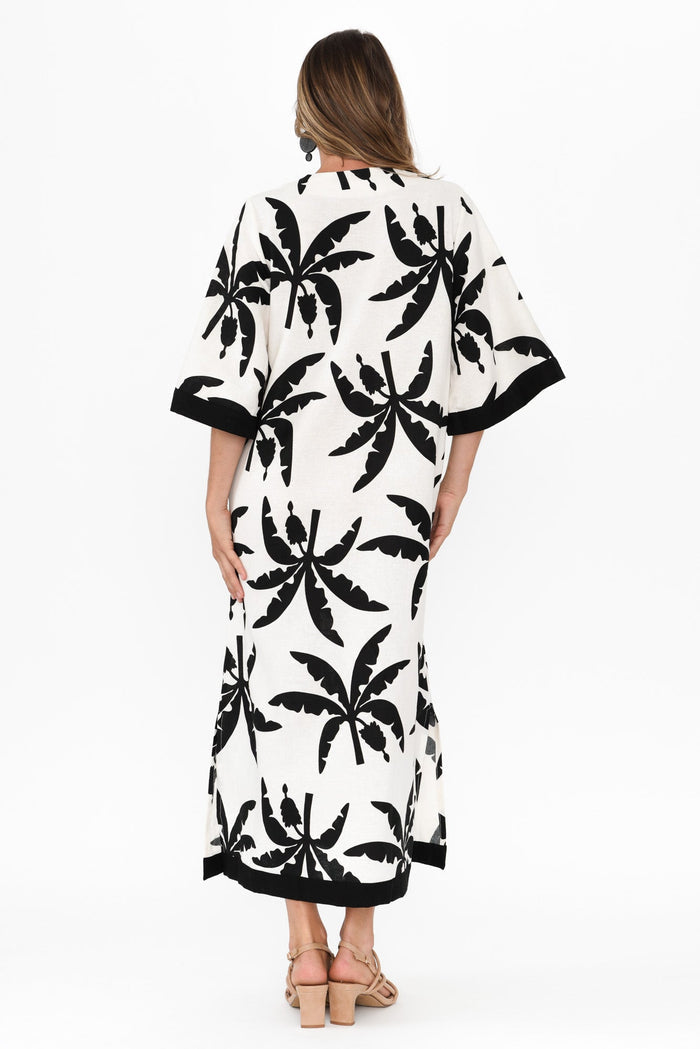 Tessie Black Tropical Linen Kaftan,Brunette model,alt text|model:Johanna