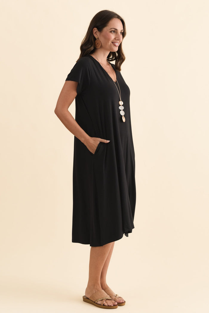 Tiffany Black Bamboo Tee Dress,Brunette model,alt text|model:MJ