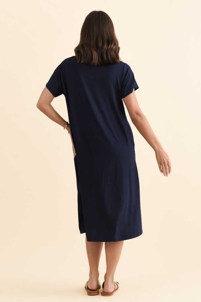 Tiffany Navy Bamboo Tee Dress,Brunette model,alt text|model:MJ