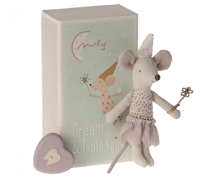 Tooth Fairy Mouse, Little sister