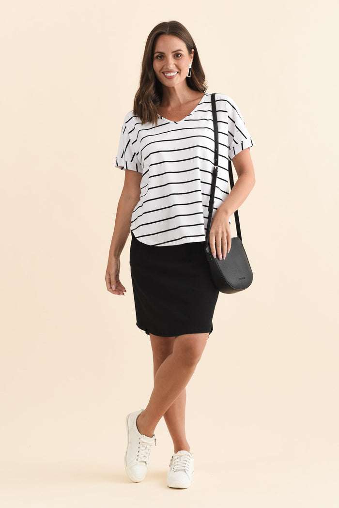 Toronto White Stripe Cotton Tee,Brunette model,alt text|model:MJ