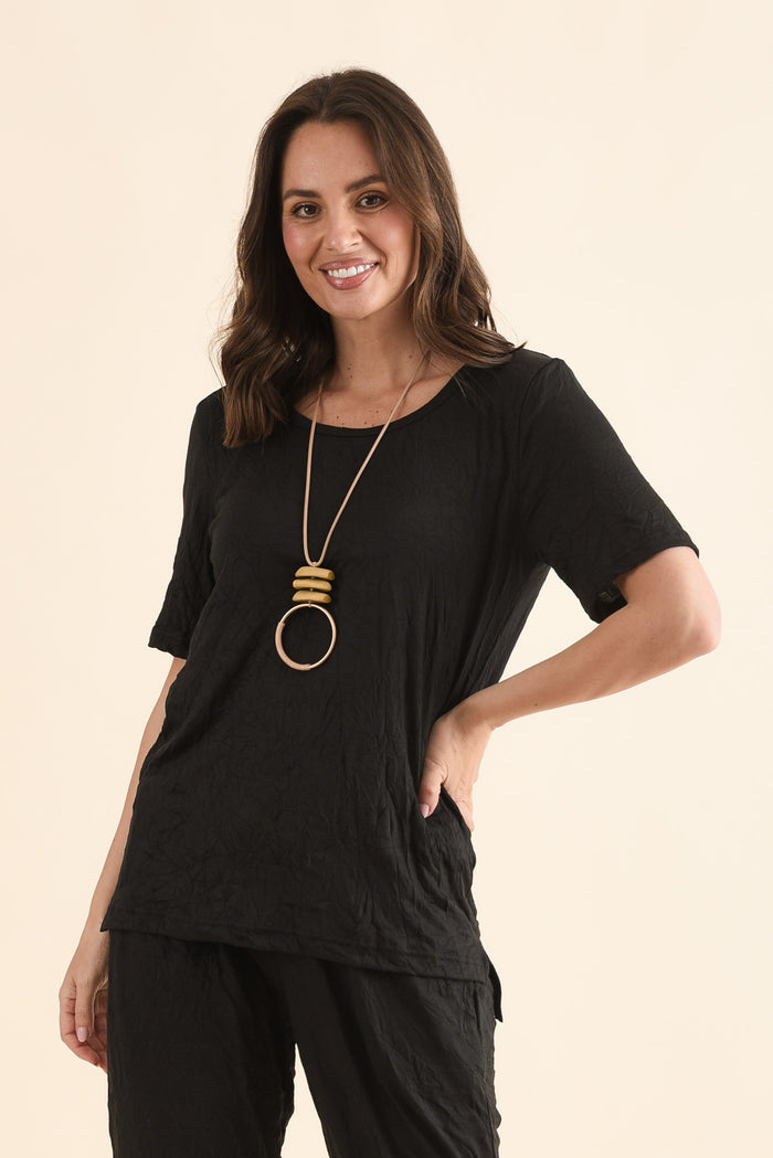 Travel No-Iron Black Scoop Neck Top,Front,Brunette model,alt text|model:MJ
