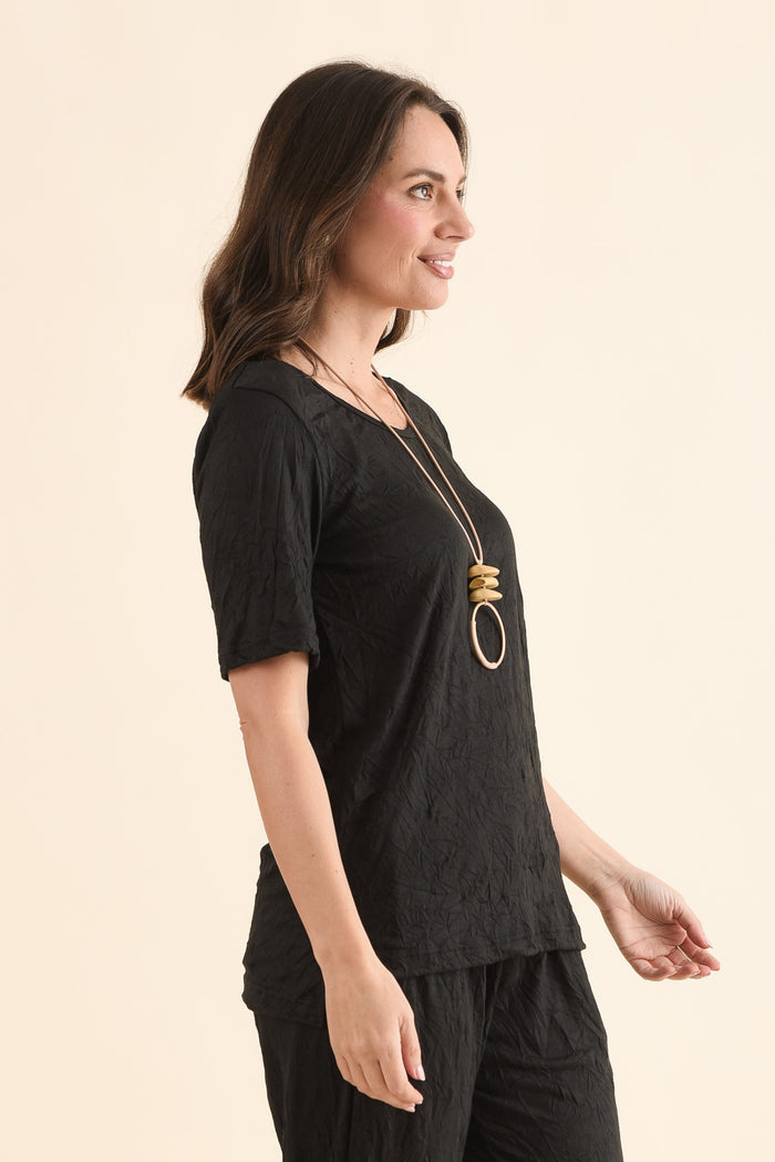 Travel No-Iron Black Scoop Neck Top,Side,Brunette model,alt text|model:MJ