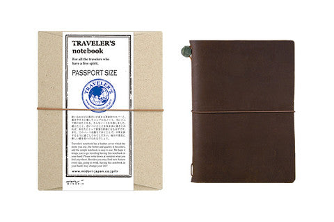 Traveler's Journal Passport : Brown