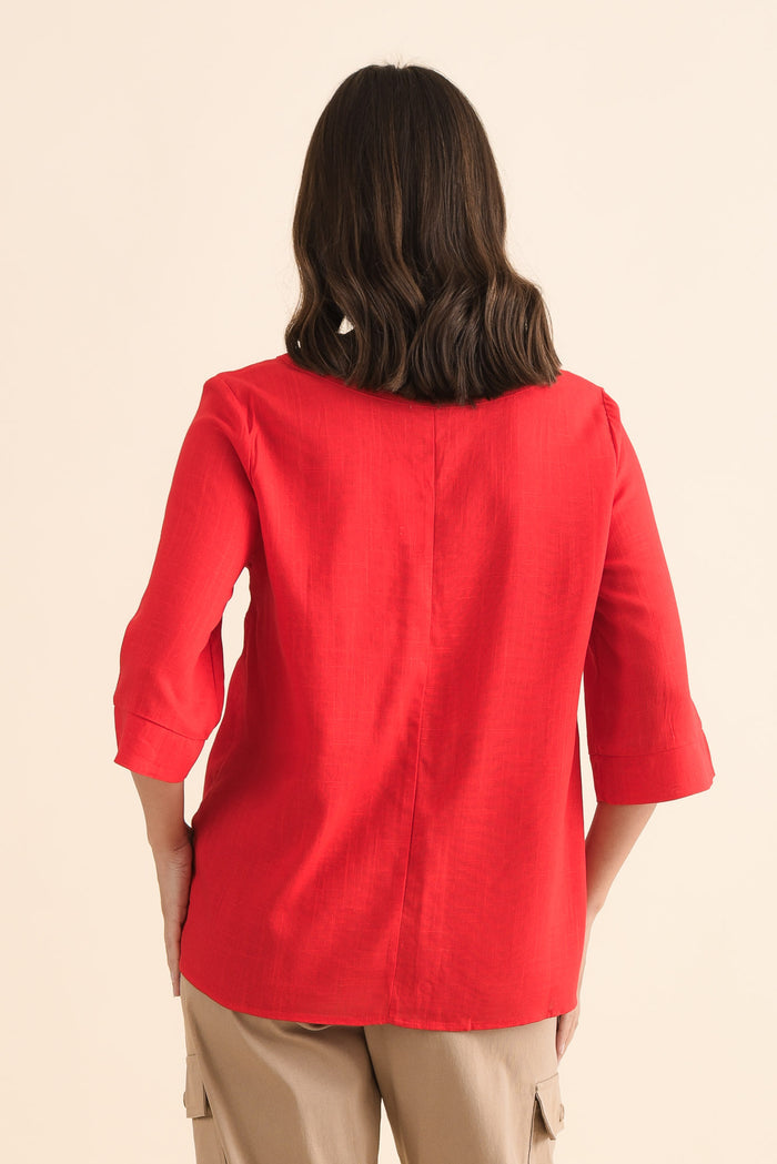 Turner Red Linen Cotton Top,Back,Brunette model,alt text|model:MJ