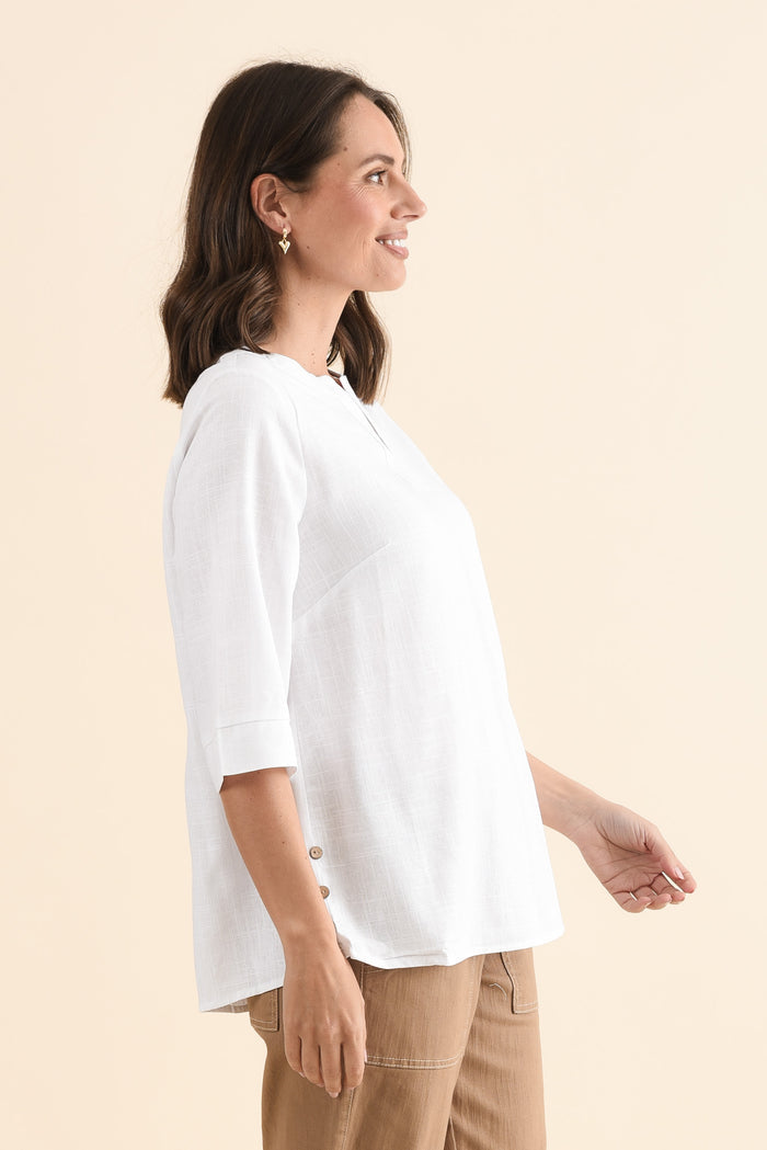 Turner White Linen Cotton Top,Side,Brunette model,alt text|model:MJ