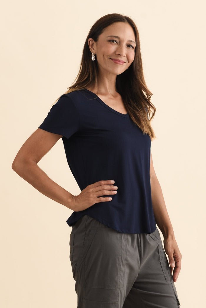 Veronica Navy Bamboo Tee,Brunette model,alt text|model:Cara