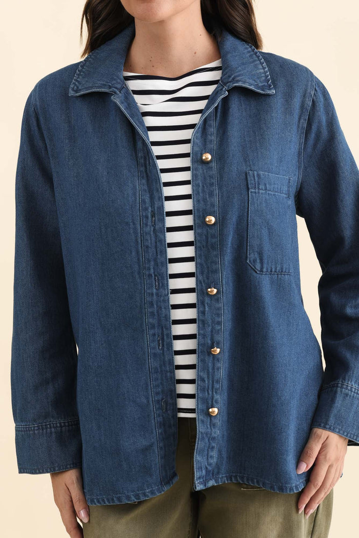 Vespa Mid Blue Denim Shirt,Brunette model,alt text|model:MJ