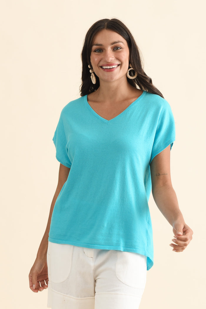 Via Blue Cotton V Neck Knit Top,Brunette model,alt text|model:Brontie