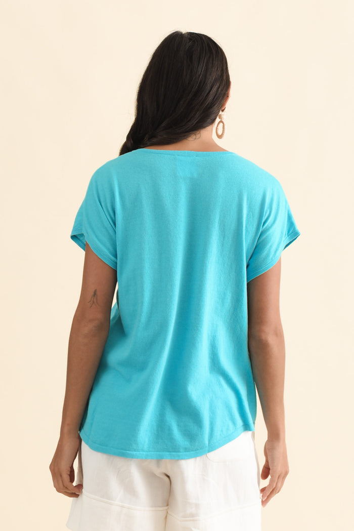 Via Blue Cotton V Neck Knit Top,Brunette model,alt text|model:Brontie