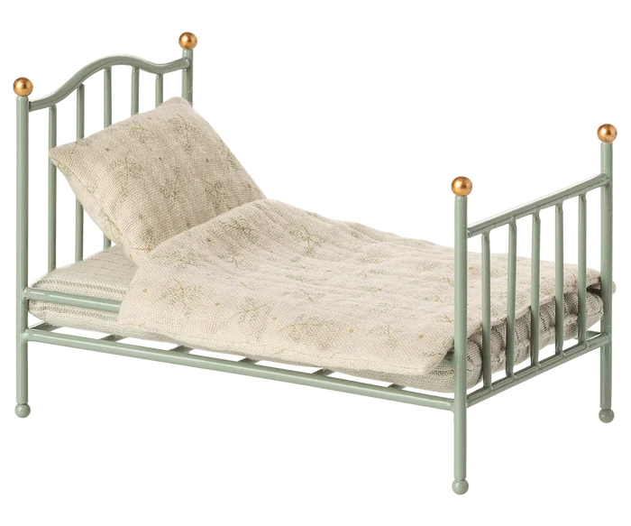 Vintage Single Bed, Mouse - Mint