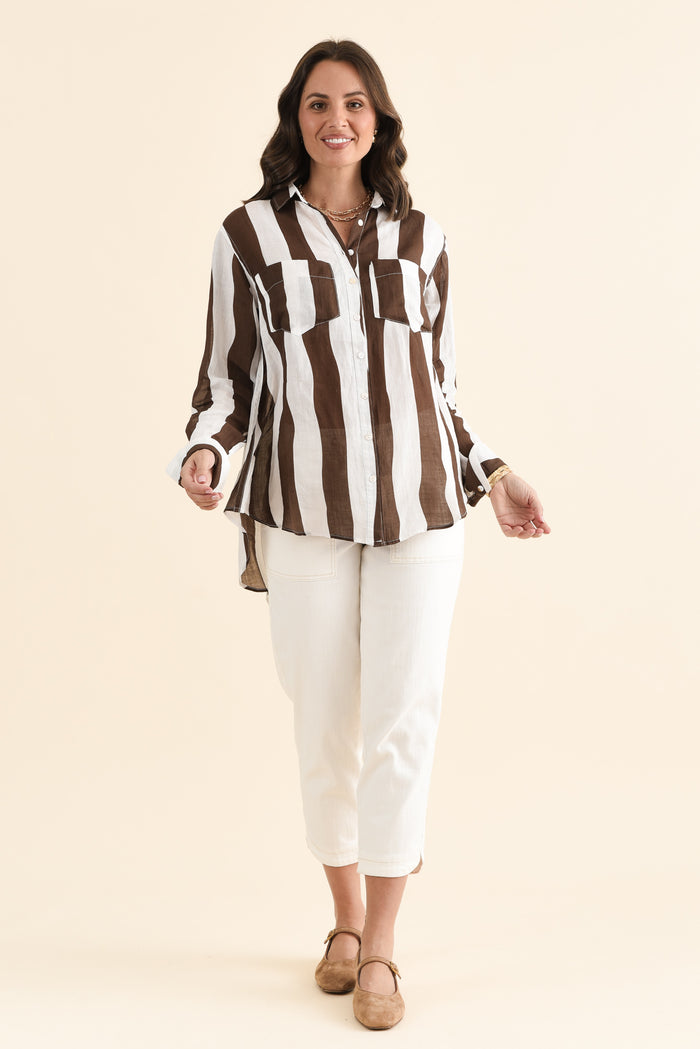Wellington Chocolate Stripe Linen Shirt,brunette model,Full Outfit,alt text|model:MJ