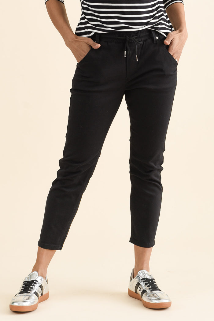 Whistler Black Cotton Jogger Pants,brunette model,Front of Outfit,alt text|model:Cara